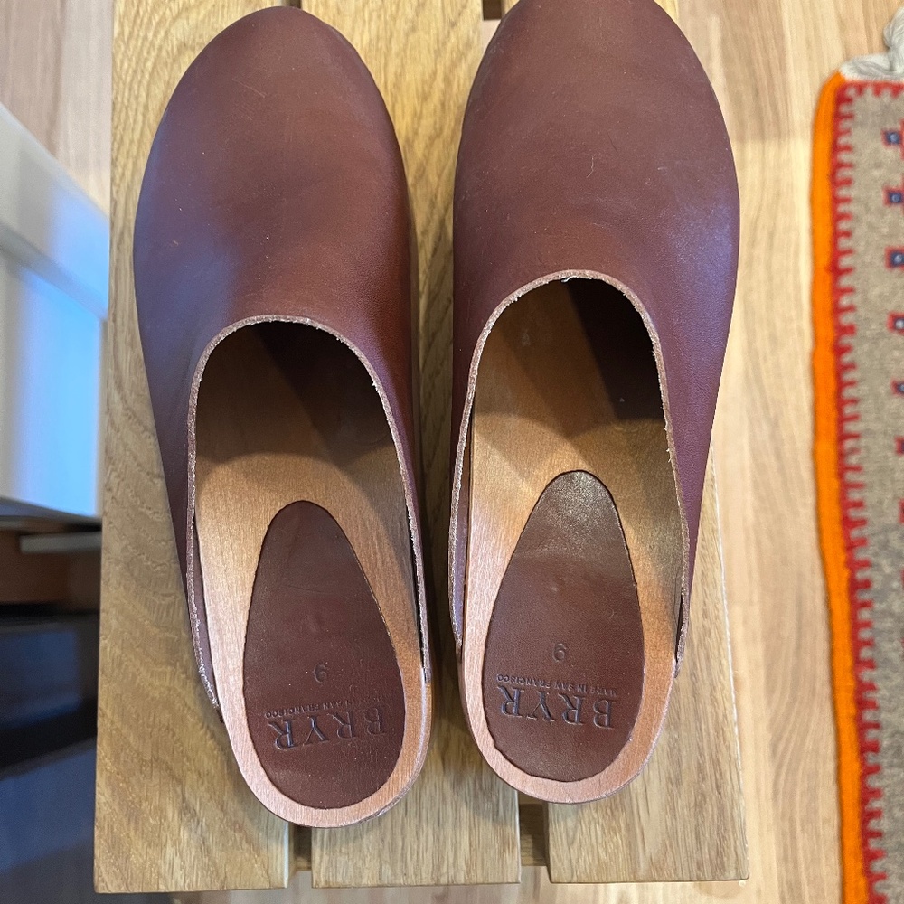 Bryr Clogs size 39